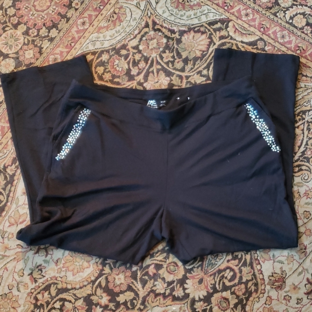Ave Leisure studded pocket pants size 18/20